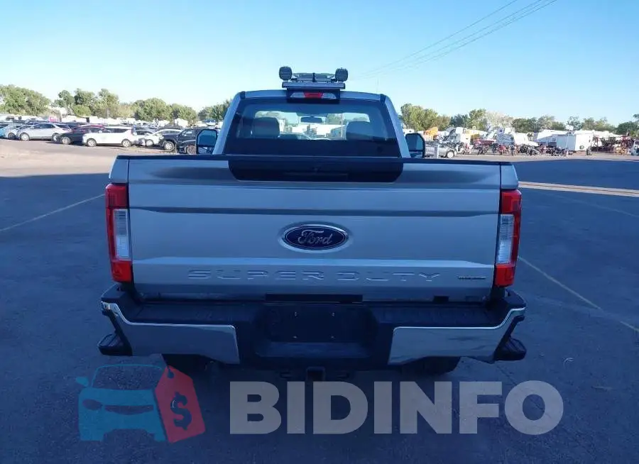 1FTBF2B60HED73008 Photo# 18