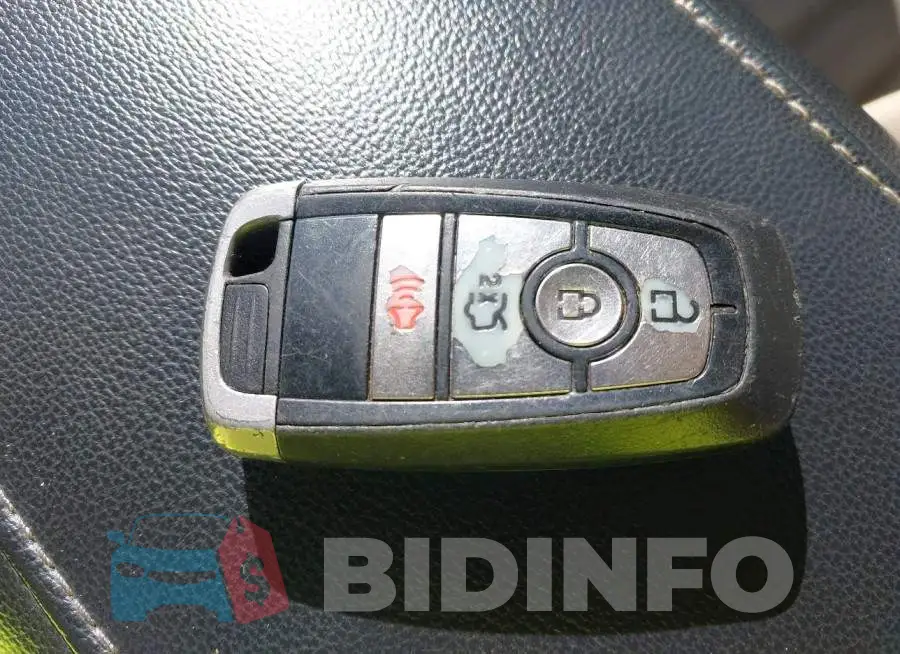 3FA6P0LU5JR220102 Photo# 11