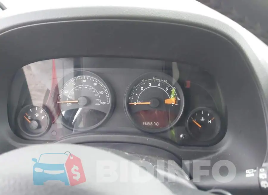 1C4NJCBA7GD711191 Photo# 7