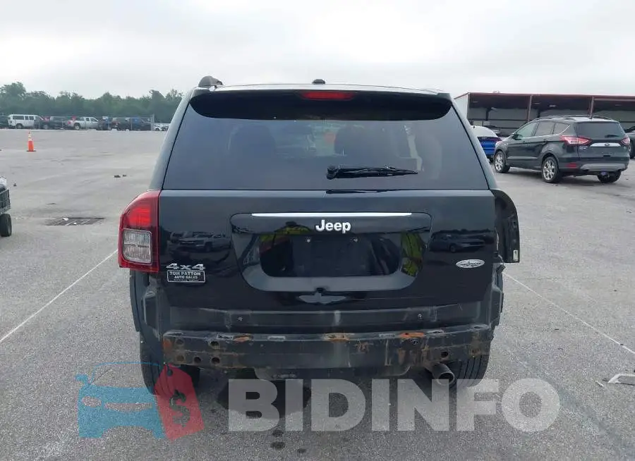 1C4NJDEB0HD126934 Photo# 17