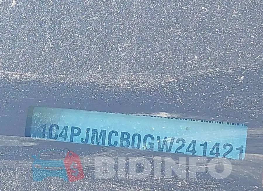 1C4PJMCB0GW241421 Photo# 9