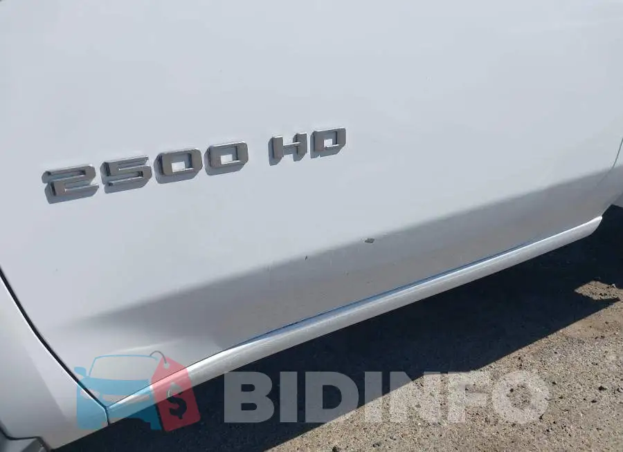 1GB0YLE75NF320746 Photo# 6