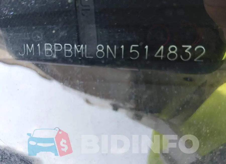 JM1BPBML8N1514832 Photo# 18