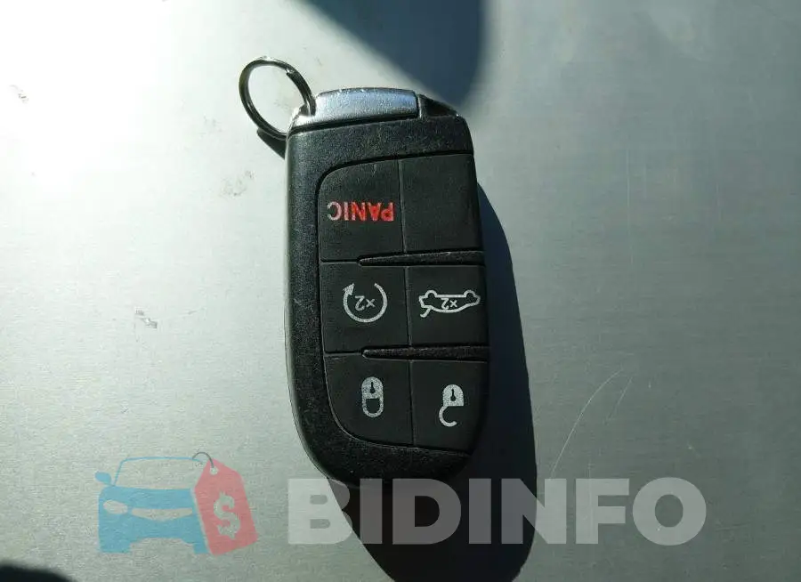 2C3CDXJG0JH230788 Photo# 11