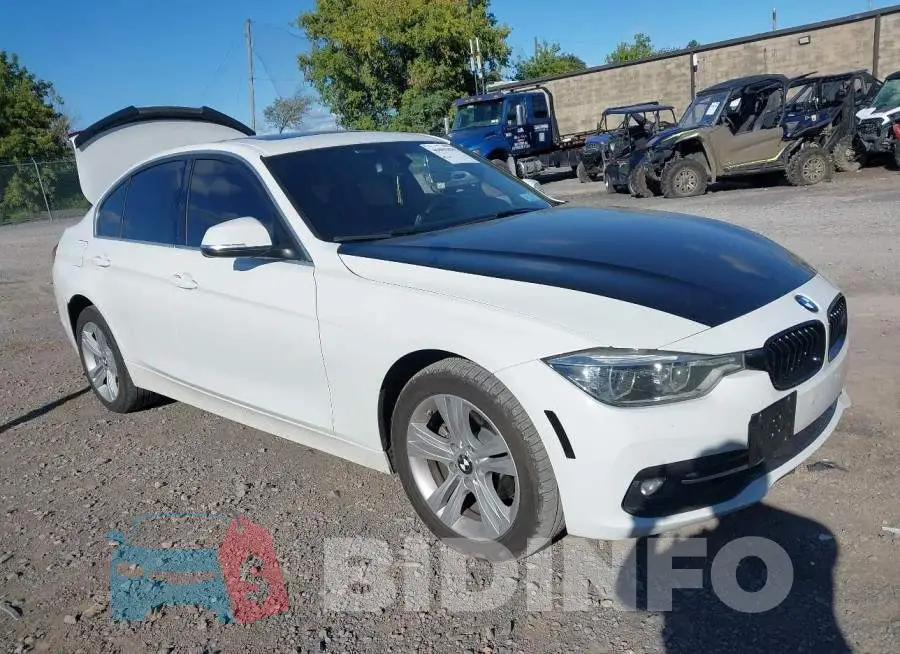 WBA8D9C52JEM32772 Photo# 1
