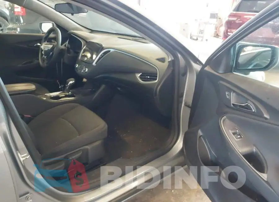 1G1ZD5ST8RF160260 Photo# 5