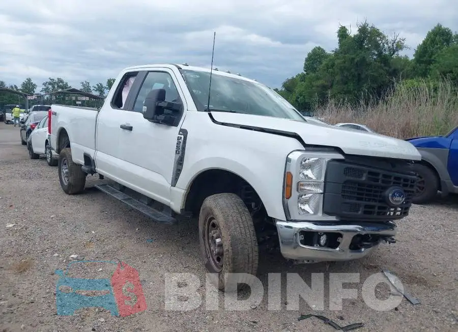 1FT7X2BA7SED96252 Photo# 1