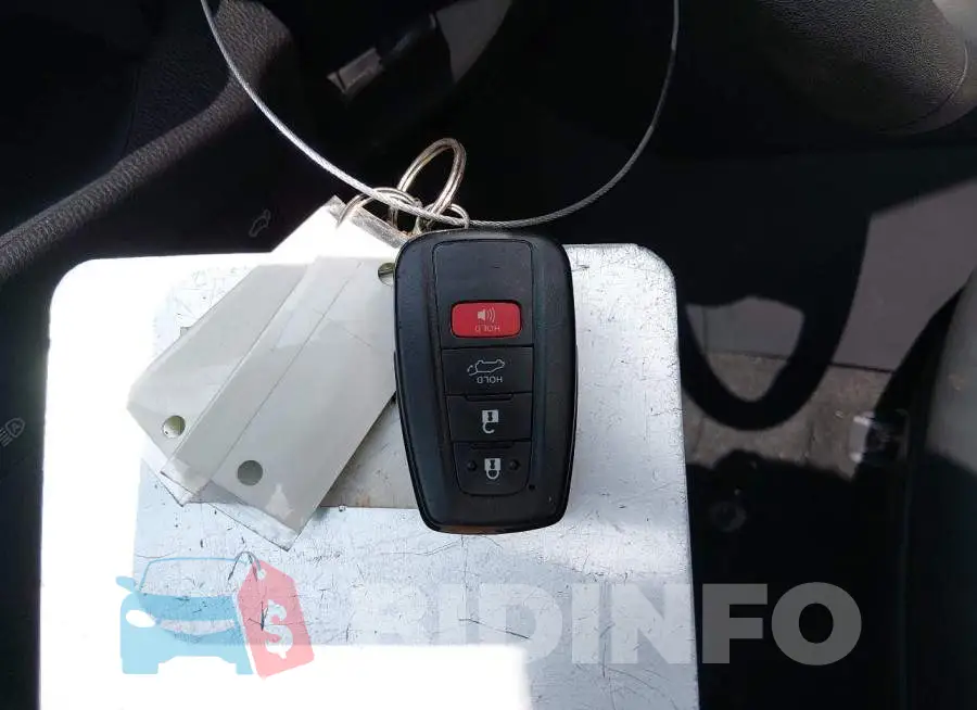 2T3A1RFV6SC572733 Photo# 11