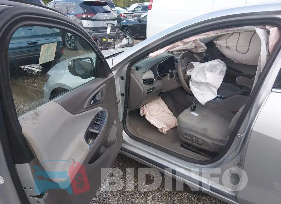 1G1ZD5ST9JF279312 Photo# 5
