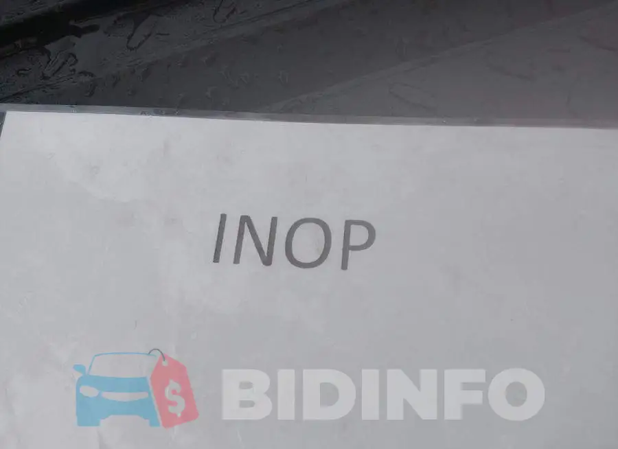 1GB1WLE76RF468209 Photo# 7