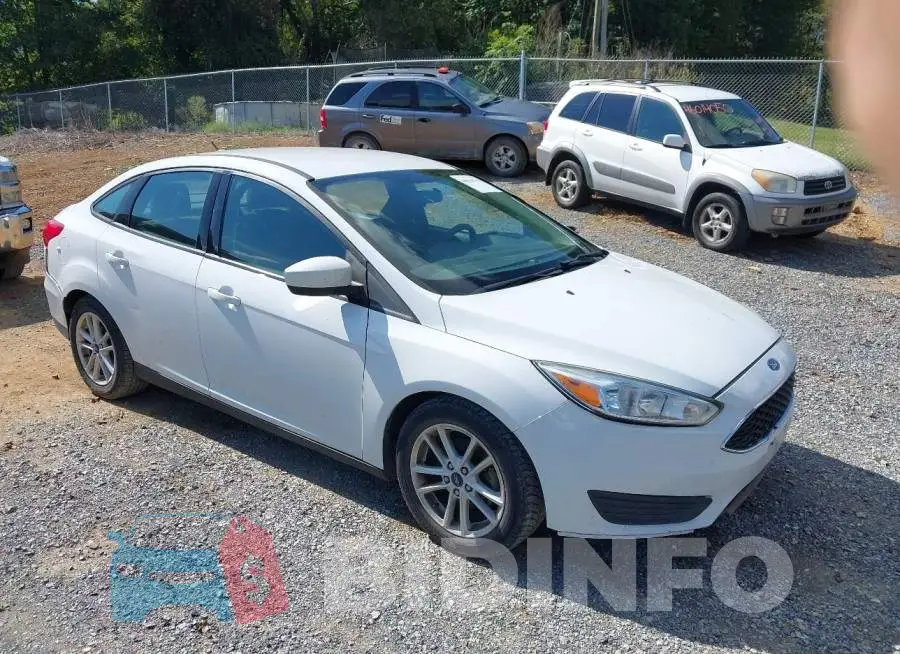 1FADP3F21JL231762 Photo# 1