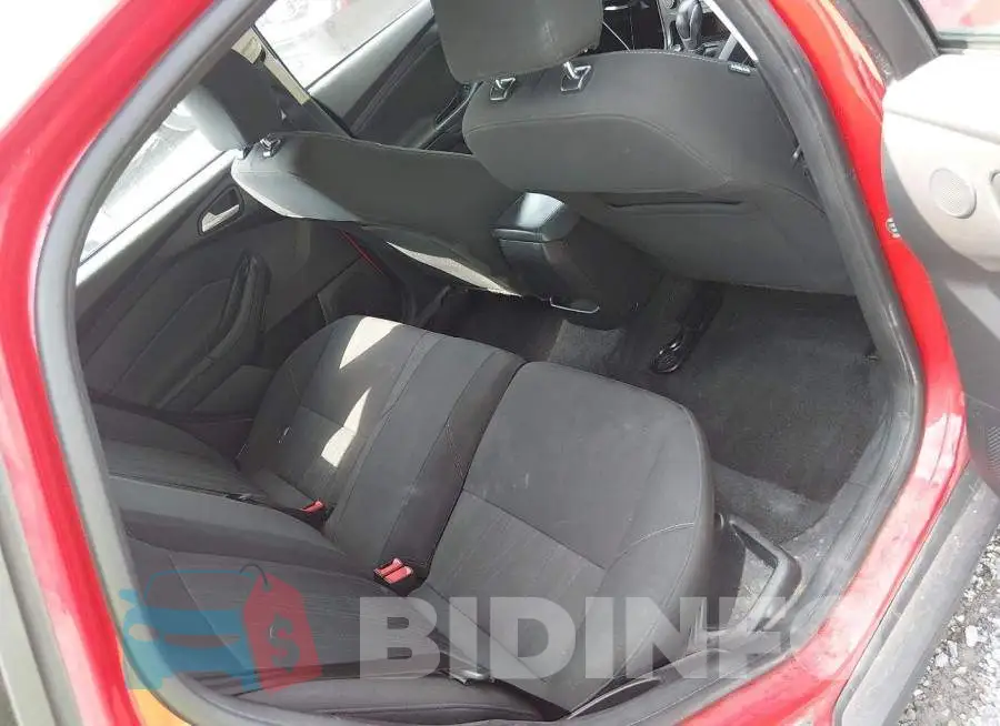 1FADP3M21HL295152 Photo# 8
