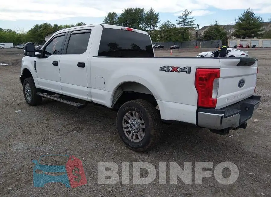 1FT7W2B64JEB12315 Photo# 3