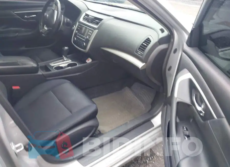 1N4AL3APXHC230637 Photo# 5