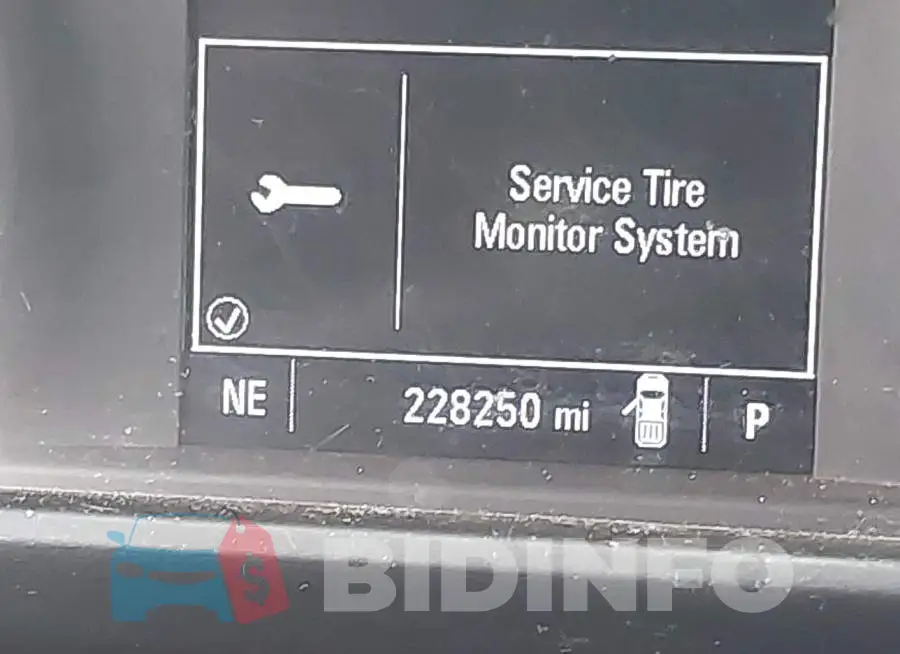 1GB4WRE77MF247064 Photo# 15