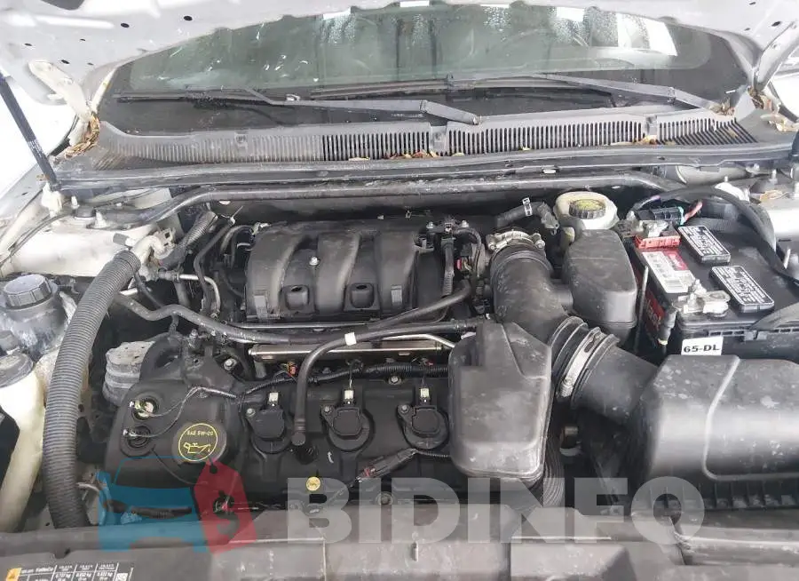 1FAHP2F8XJG119213 Photo# 10