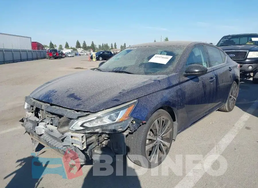 1N4BL4CV9KC217004 Photo# 2