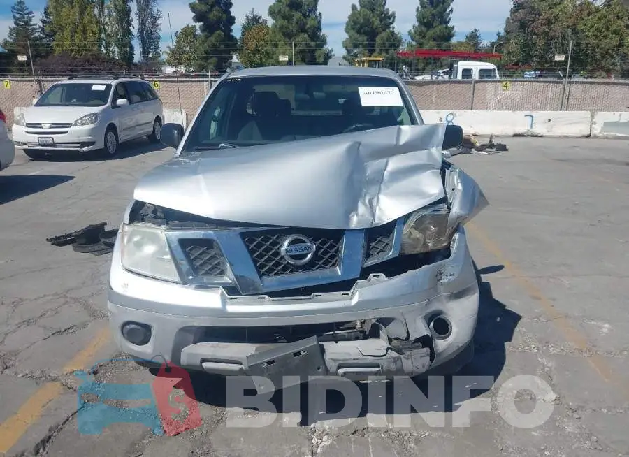 1N6BD0CT4GN717515 Photo# 13