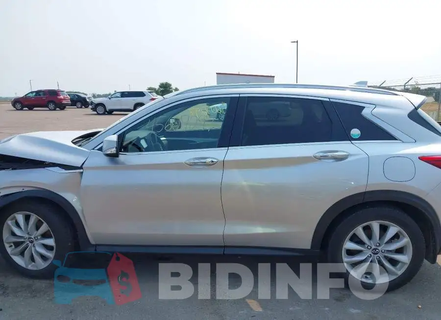 3PCAJ5M37KF118053 Photo# 15