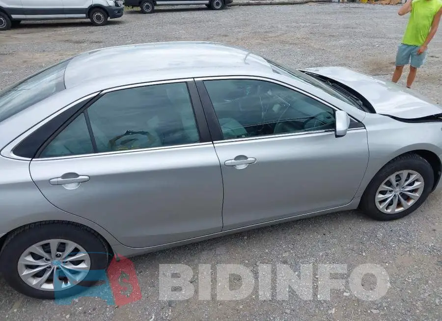 4T4BF1FK1GR525577 Photo# 13