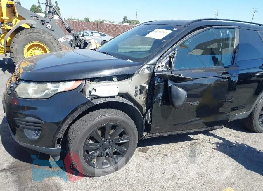 SALCP2BG8GH577426 Photo# 6