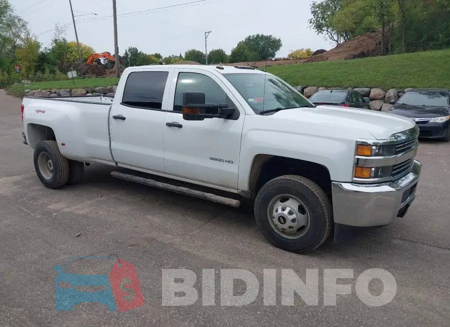 1GC4KYCG2HF182800 Photo# 1