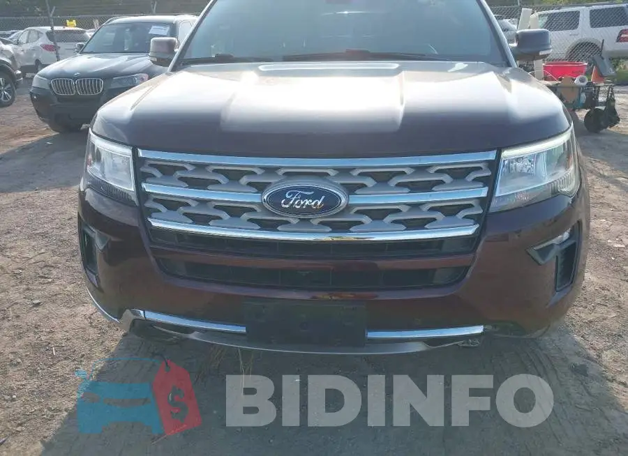 1FM5K8F84JGB40763 Photo# 12
