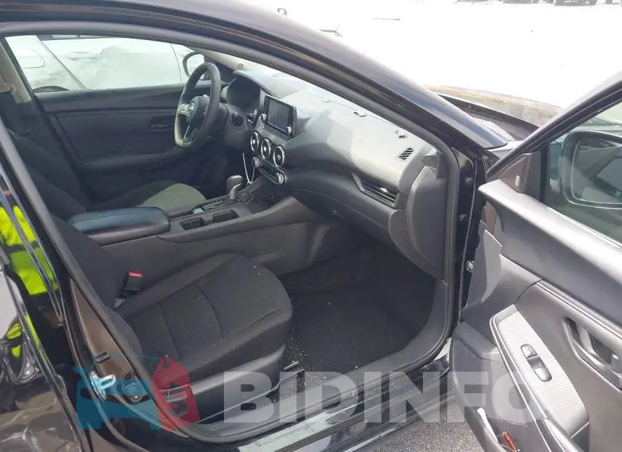 3N1AB8BV1RY312131 Photo# 5