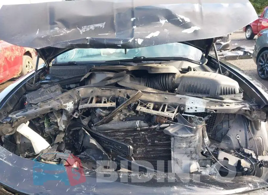 2C3CDXHG6JH125887 Photo# 10