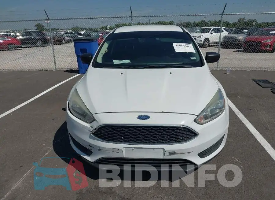 1FADP3E29HL257943 Photo# 9