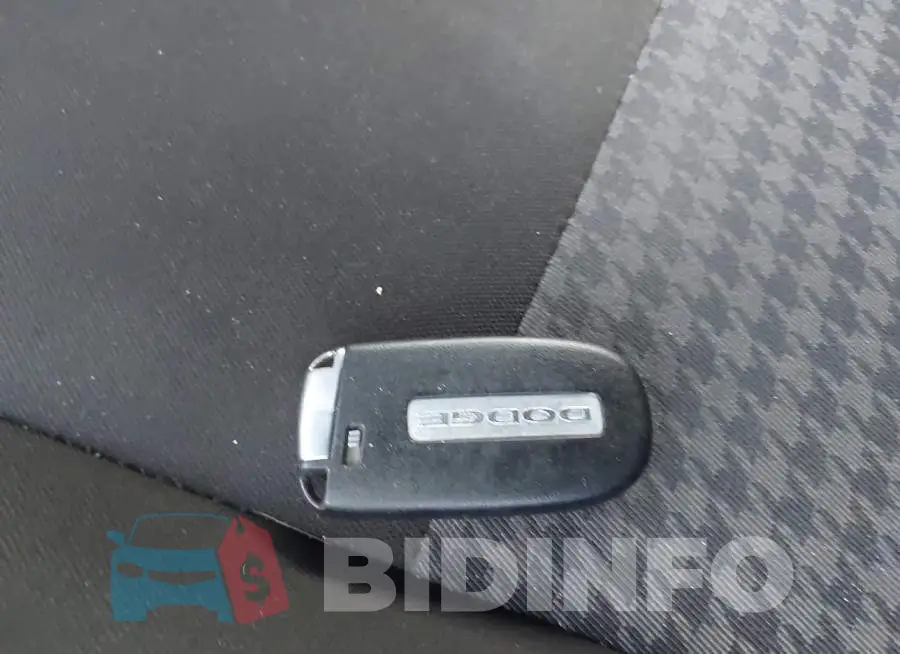 2C3CDXHG8NH106277 Photo# 11