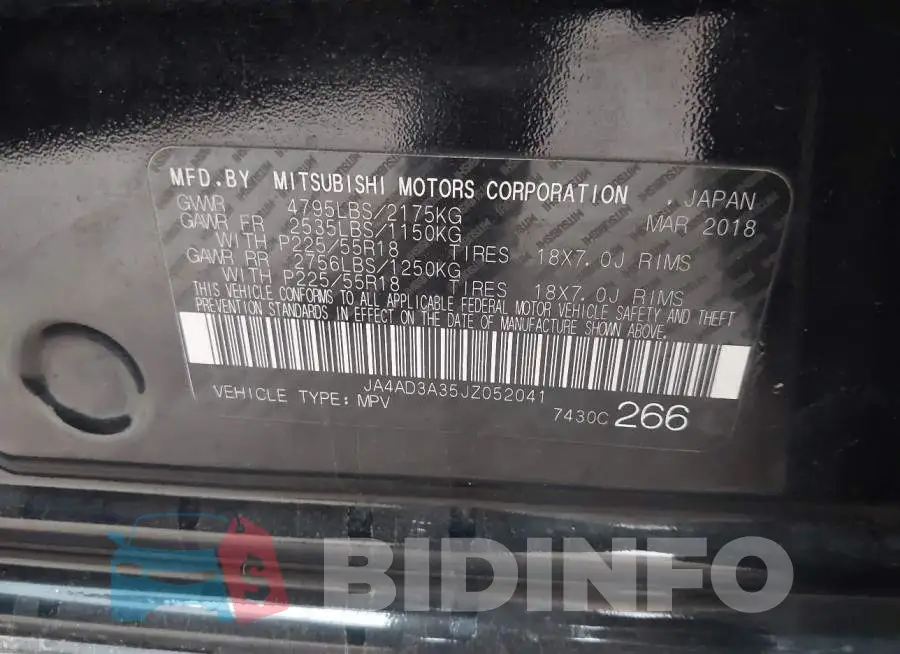 JA4AD3A35JZ052041 Photo# 9