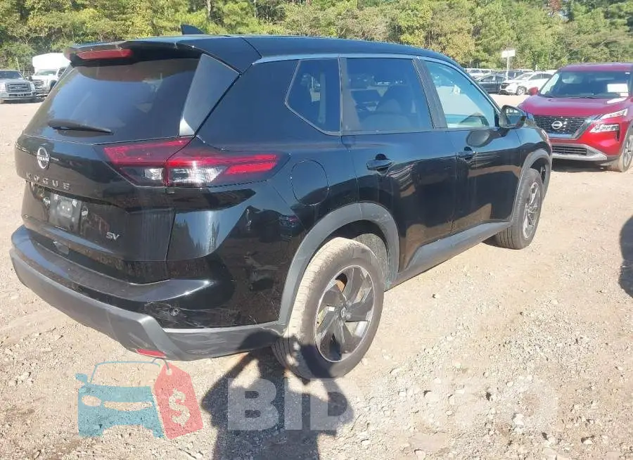 5N1BT3BA3RC671225 Photo# 4