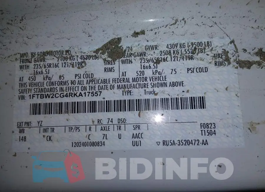 1FTBW2CG4RKA17557 Photo# 9