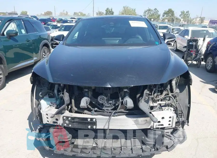 2T2SGMDA0MC068238 Photo# 13