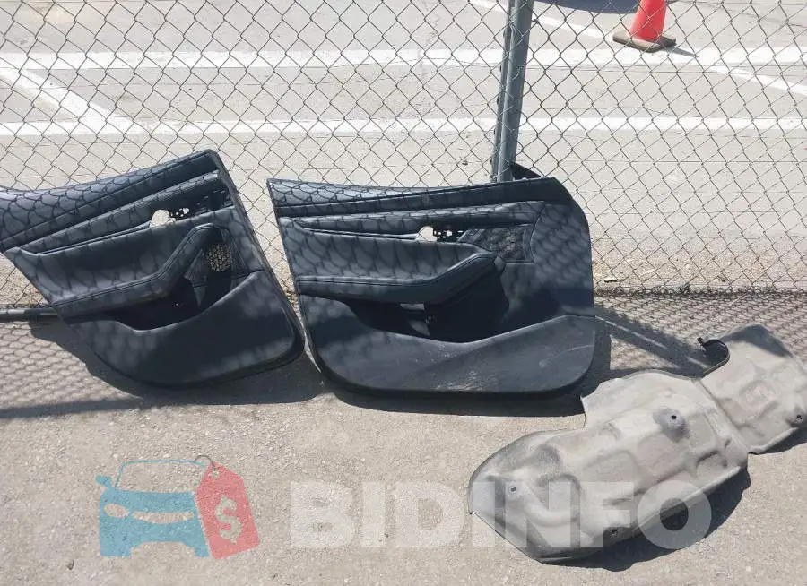 JM1BPALL6M1402976 Photo# 12