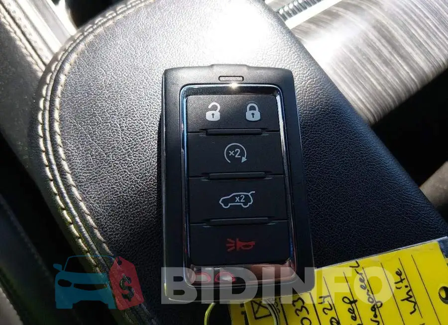 1C4SJSBP7RS131908 Photo# 11