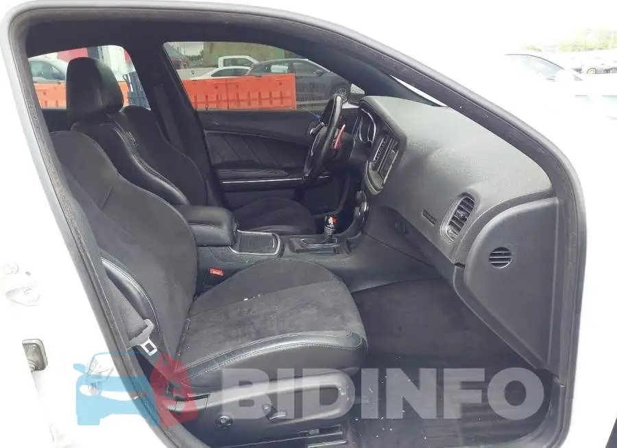 2C3CDXGJ6HH536827 Photo# 5