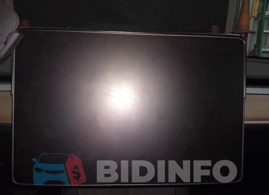 5YJ3E1EB8NF201863 Photo# 13
