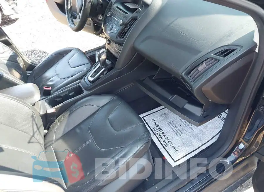 1FADP3F28GL292292 Photo# 5