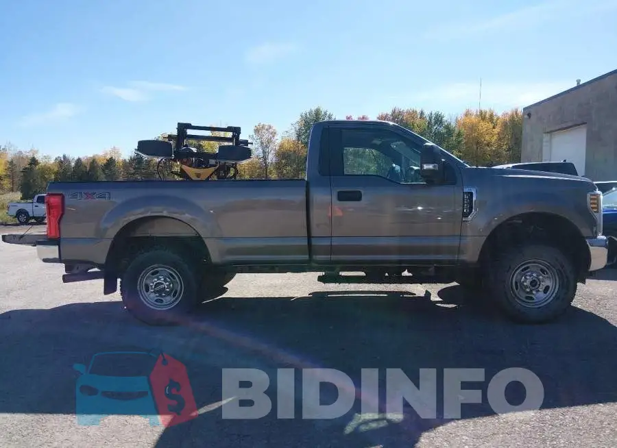 1FTBF2B60KED43739 Photo# 16
