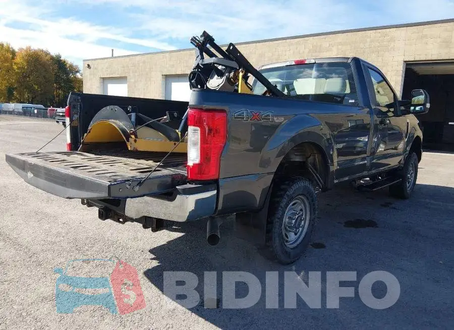 1FTBF2B69KED43741 Photo# 4