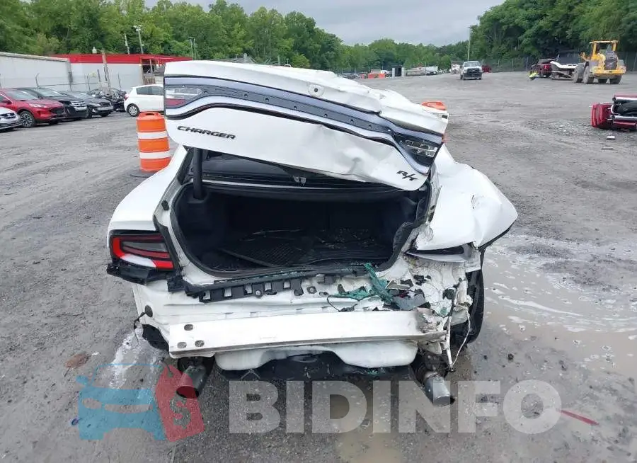 2C3CDXCT2KH624532 Photo# 16