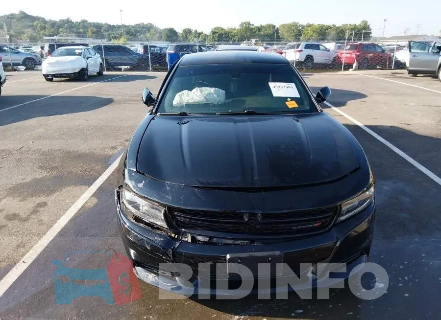 2C3CDXHG5GH104182 Photo# 13
