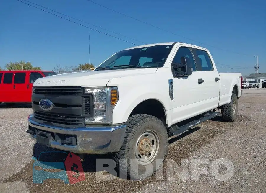 1FT7W2B65KEC55792 Photo# 6