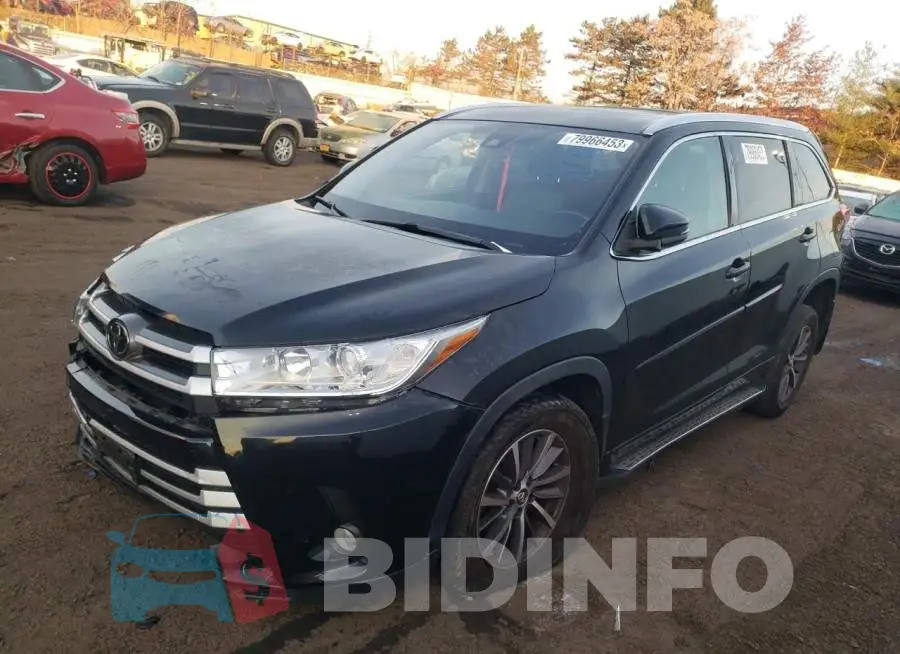 5TDJZRFH1JS530228 Photo# 1