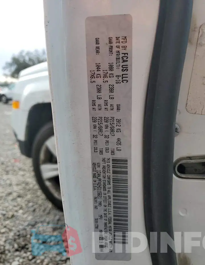 1C4NJPFA2HD115621 Photo# 13