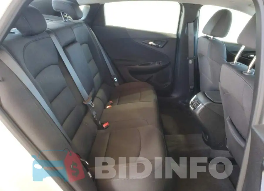 1G1ZD5ST4RF118815 Photo# 10