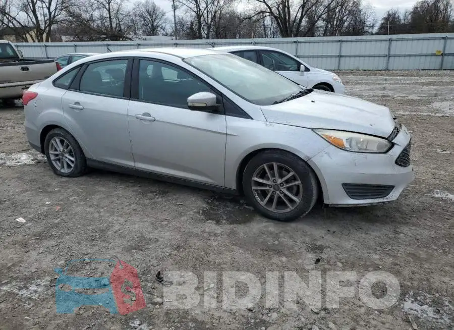 1FADP3F28GL312315 Photo# 4