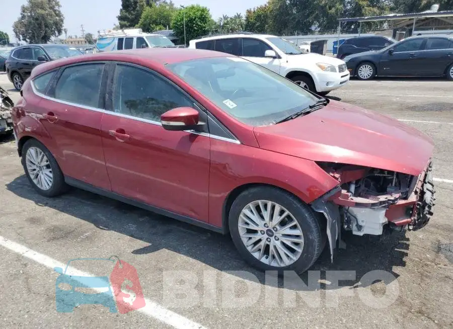 1FADP3N27GL363046 Photo# 4